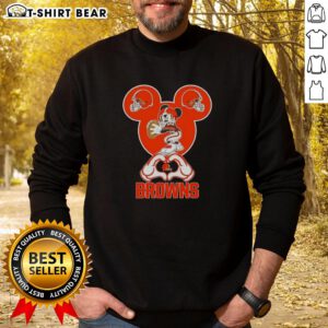 Top Mickey Hands Heart Love Cleveland Browns Football Sweatshirt design featuring iconic Mickey Mouse graphics.