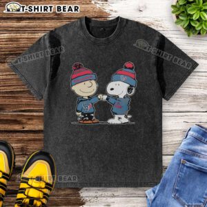 Good Texans Houston outfit featuring a Charlie Brown and Snoopy Peanuts washed t-shirt, perfect for casual style.