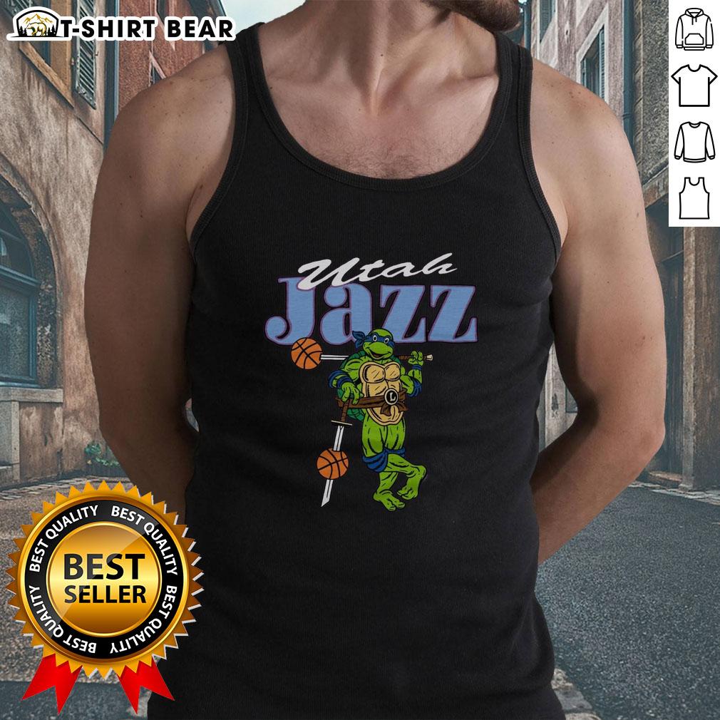 Alt Text: Happy TMNT Leonardo wearing Utah Jazz tank top, showcasing a fun blend of sports and pop culture fashion.