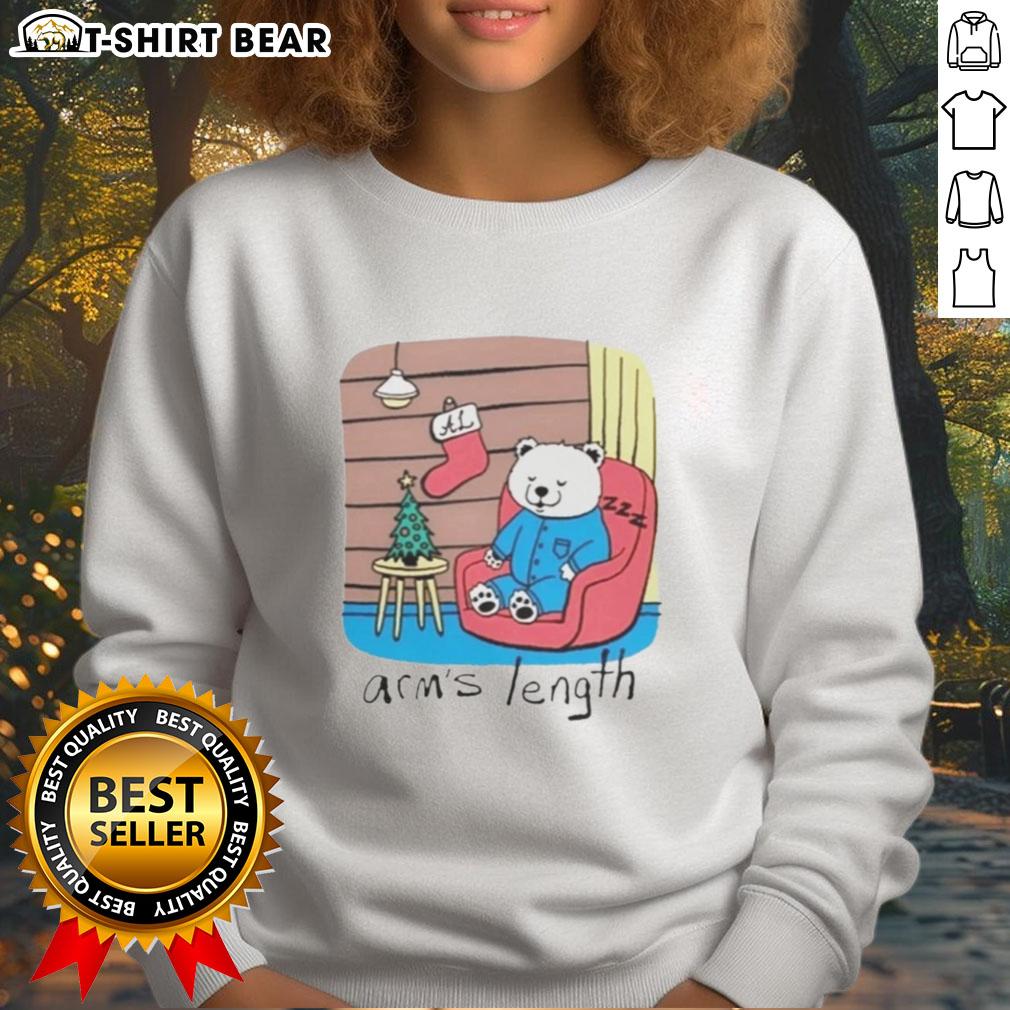 Cozy hot-sleepy polar bear sweatshirt design, perfect for staying warm and stylish during chilly days.