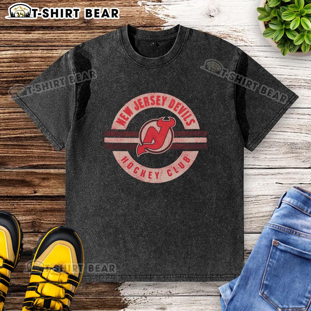 Nice New Jersey Devils Surround Washed T-Shirt featuring vibrant team graphics for fans and casual wear.