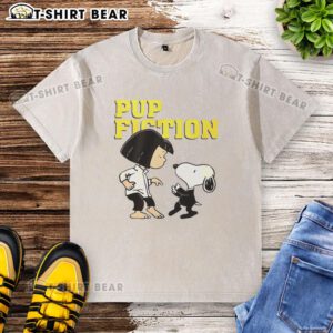 Top Lucy and Snoopy Pulp Fiction washed t-shirt featuring vibrant graphics and a relaxed fit, perfect for casual wear.