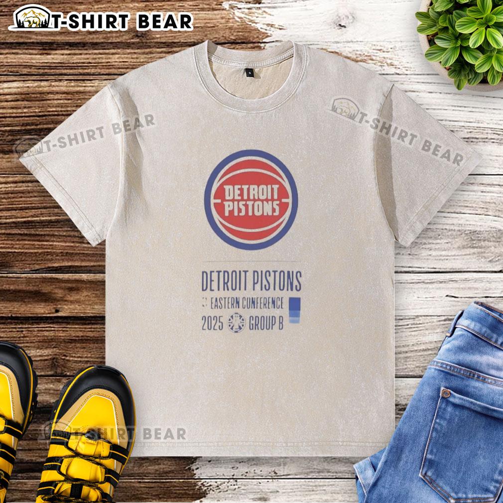 Alt Text: Top Detroit Pistons Eastern Conference 2025 washed t-shirt featuring bold team logo and vintage style.