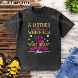 Alt Text: A mother embraces her child, showcasing love and warmth in a freshly washed t-shirt, symbolizing cherished moments.