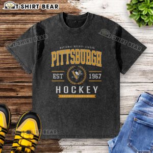 Hot Pittsburgh Penguins Hockey Legacy Crest Washed T-Shirt featuring iconic team logo and stylish design for fans.