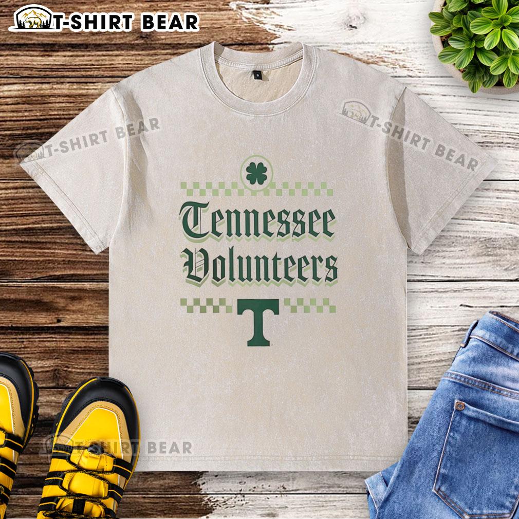 Alt Text: Nice Tennessee Volunteers St. Patrick's Day washed t-shirt featuring vibrant green color and team logo design.