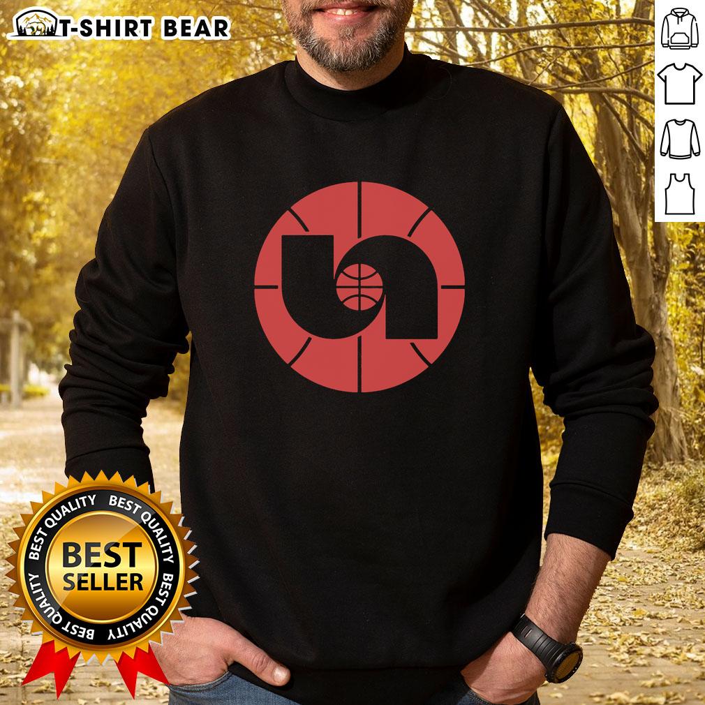 Alt Text: Vintage 1980s Nebraska basketball logo sweatshirt featuring bold red and white colors, perfect for sports fans.