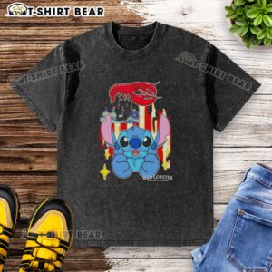 Alt Text: Pretty stitch-like red lobster USA flag washed t-shirt showcasing a vibrant design perfect for summer wear.