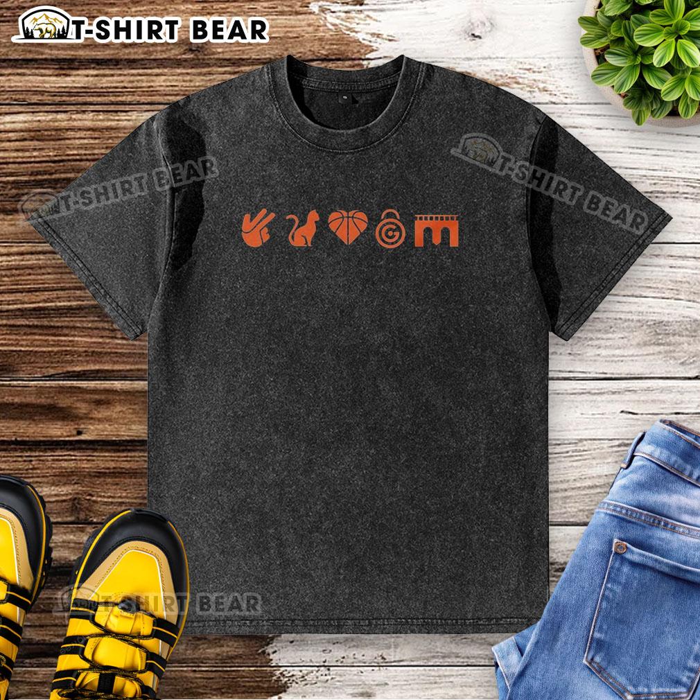 Top New York Knicks 5 Icons washed t-shirt featuring iconic team logo and vibrant colors, perfect for fans.