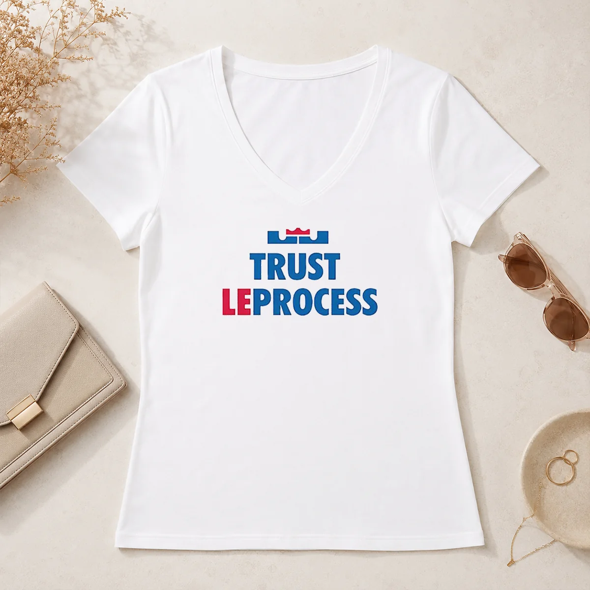 Original Pretty Lebron James Philadelphia 76ers V-Neck Shirt Original Pretty Lebron James Philadelphia 76ers V-Neck Shirt